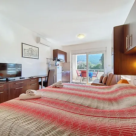 Apartman Rilic-2 By Interhome *