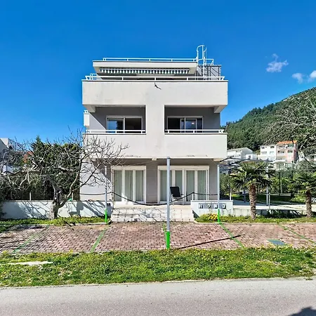 Apartman Rilic-2 By Interhome